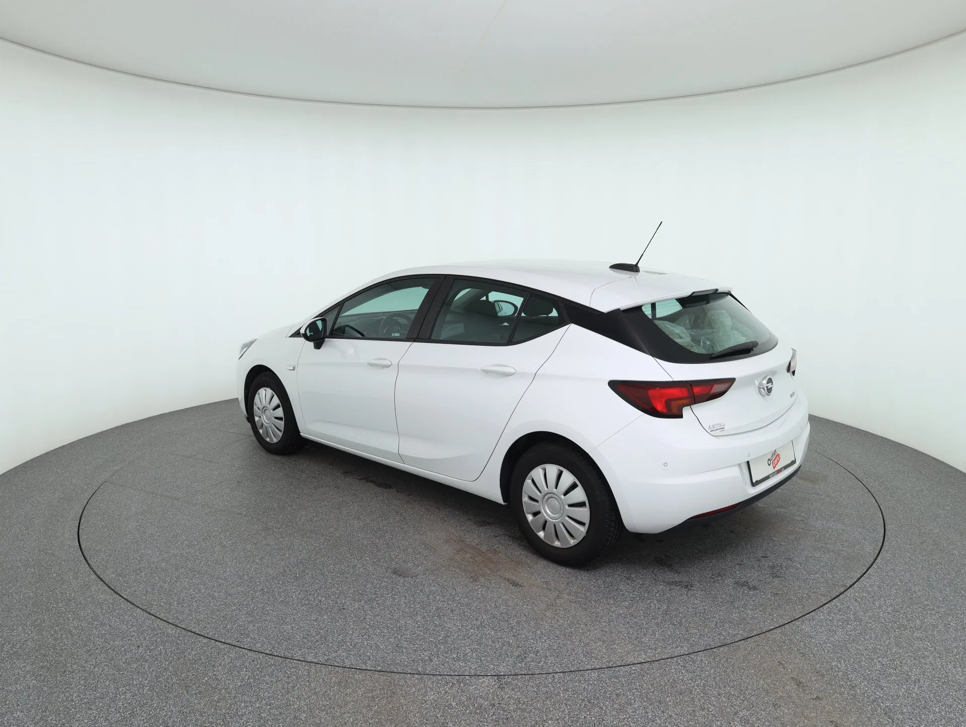 Opel Astra K 1.6 CDTI Edition | Bild 8 von 26