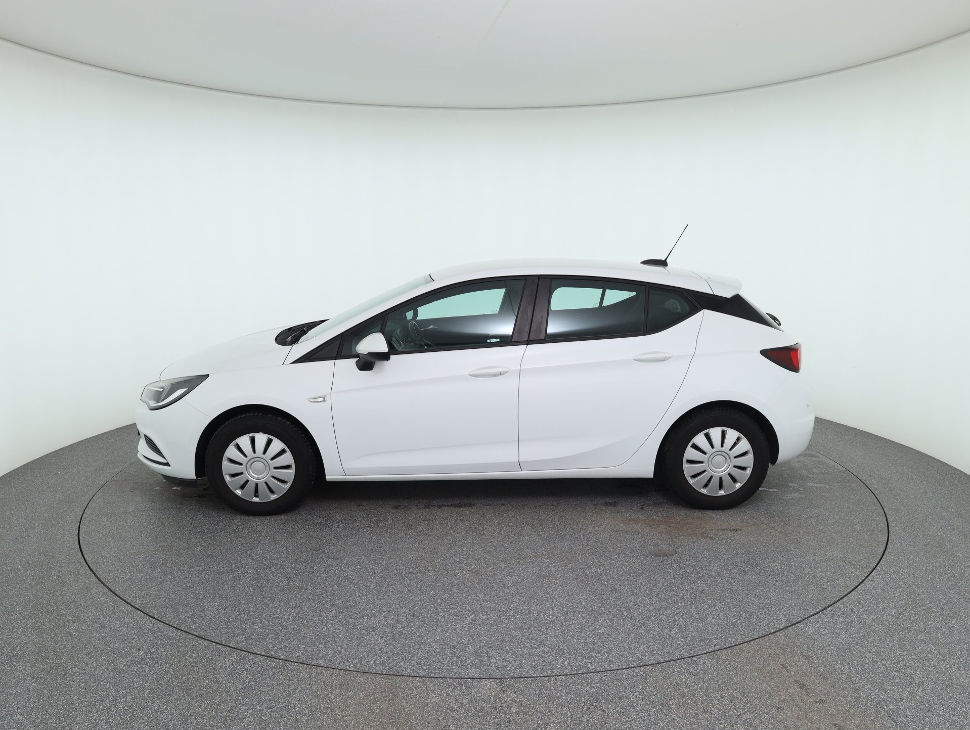 Opel Astra K 1.6 CDTI Edition | Bild 9 von 26