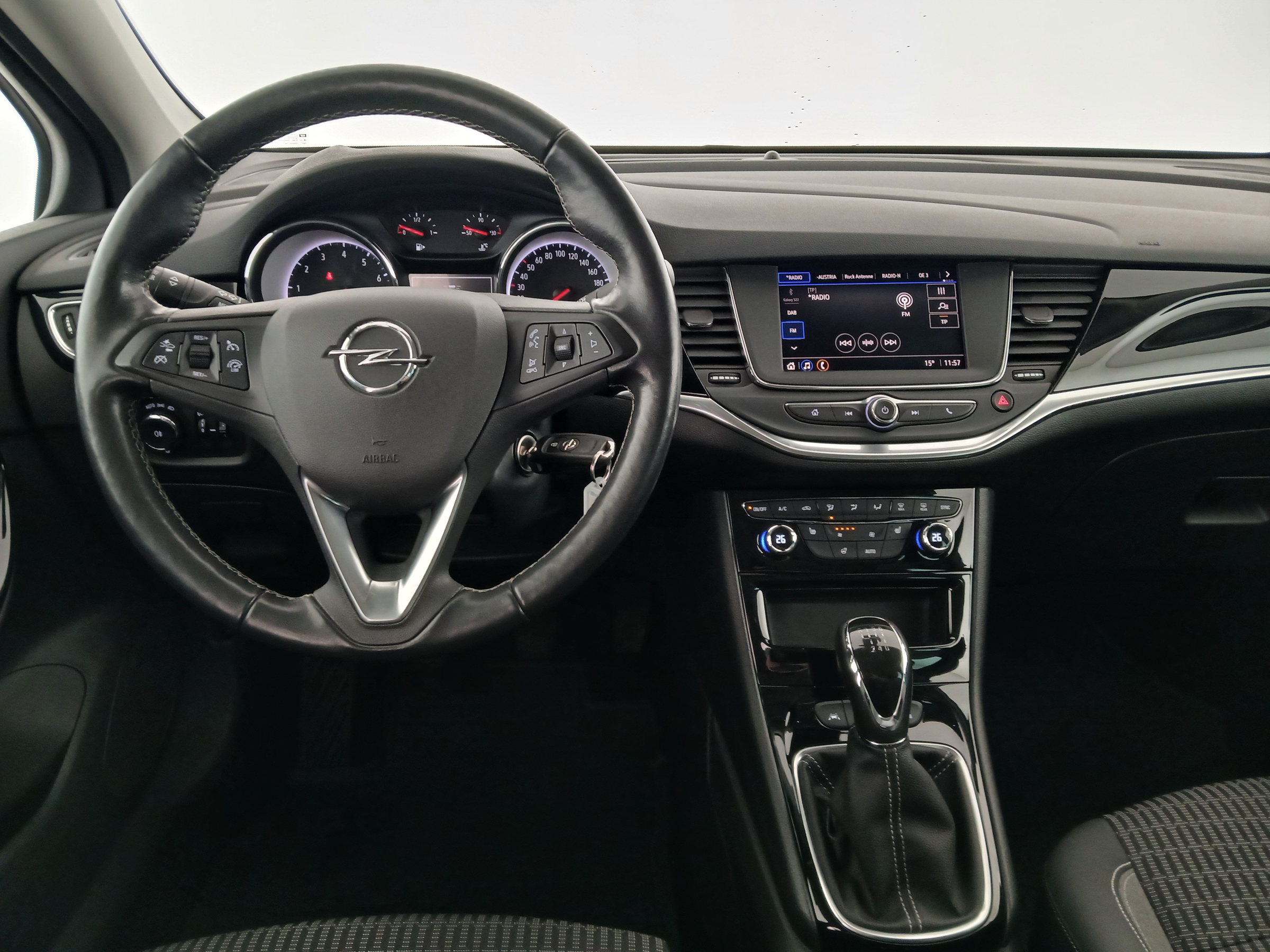 Opel Astra K Sports Tourer 1.2 Turbo Design & Tech | Bild 15 von 29