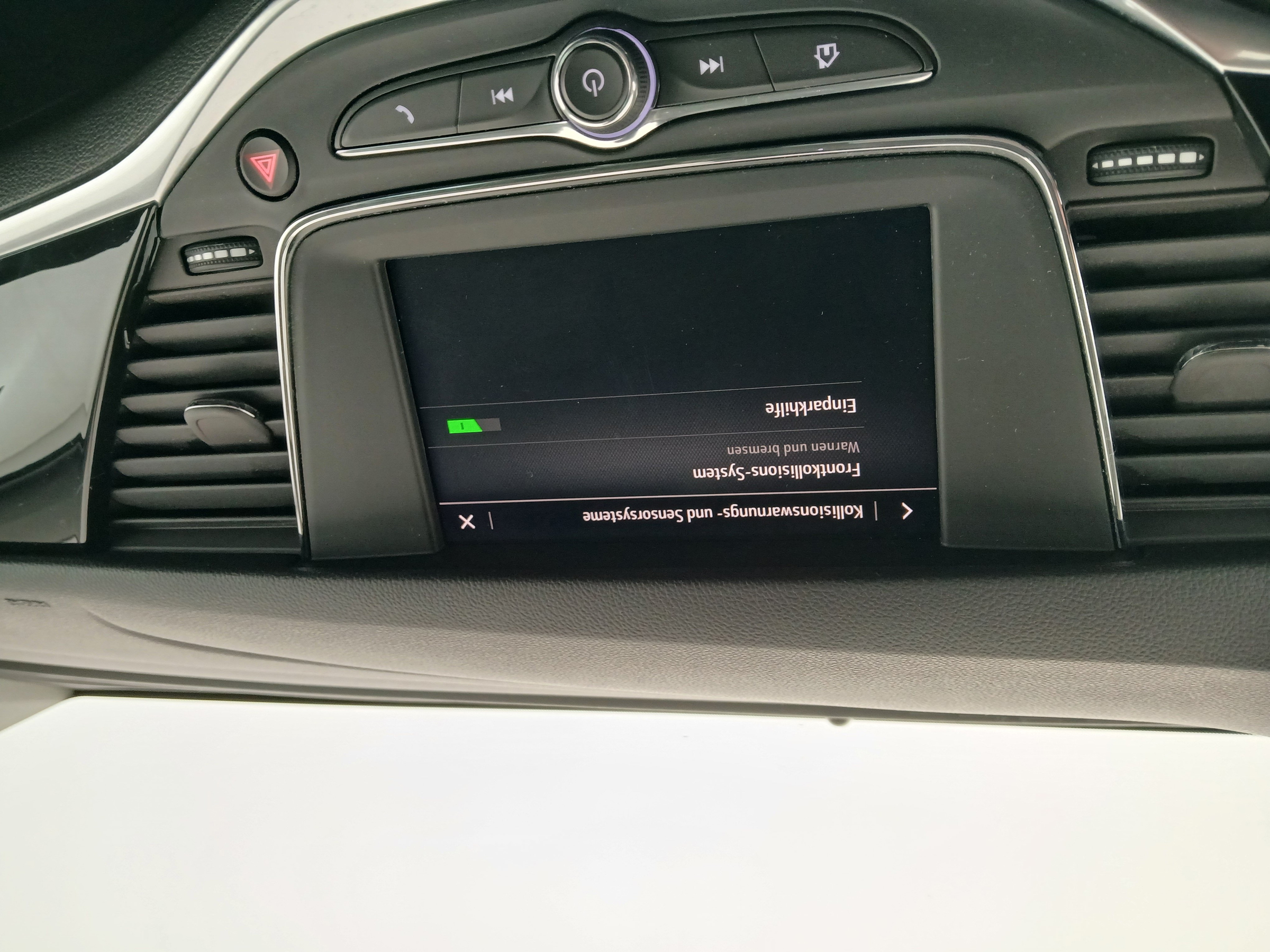 Opel Astra K Sports Tourer 1.2 Turbo Design & Tech | Bild 23 von 29