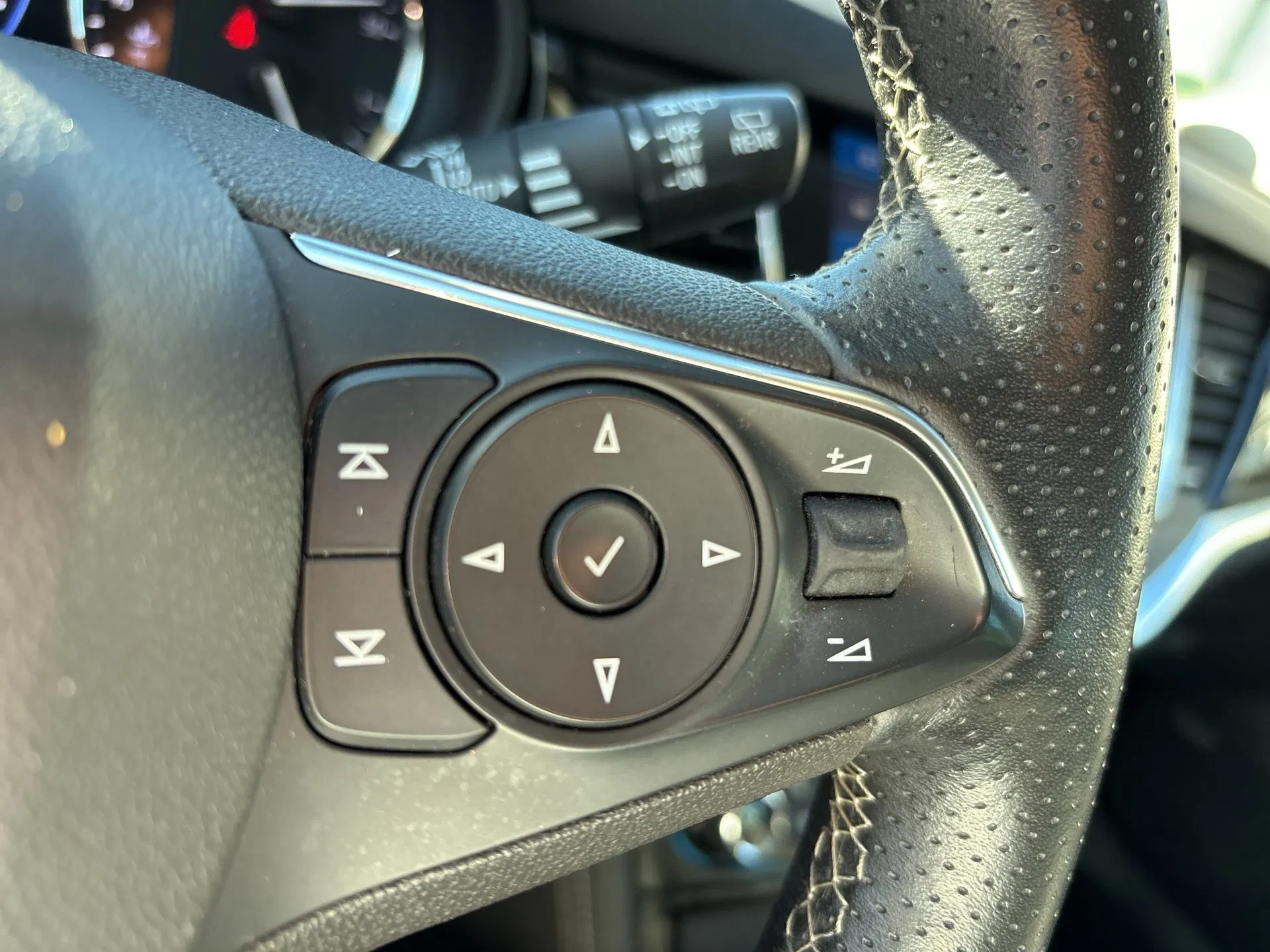 Opel Astra ST 1,5 CDTI Elegance | Bild 18 von 26