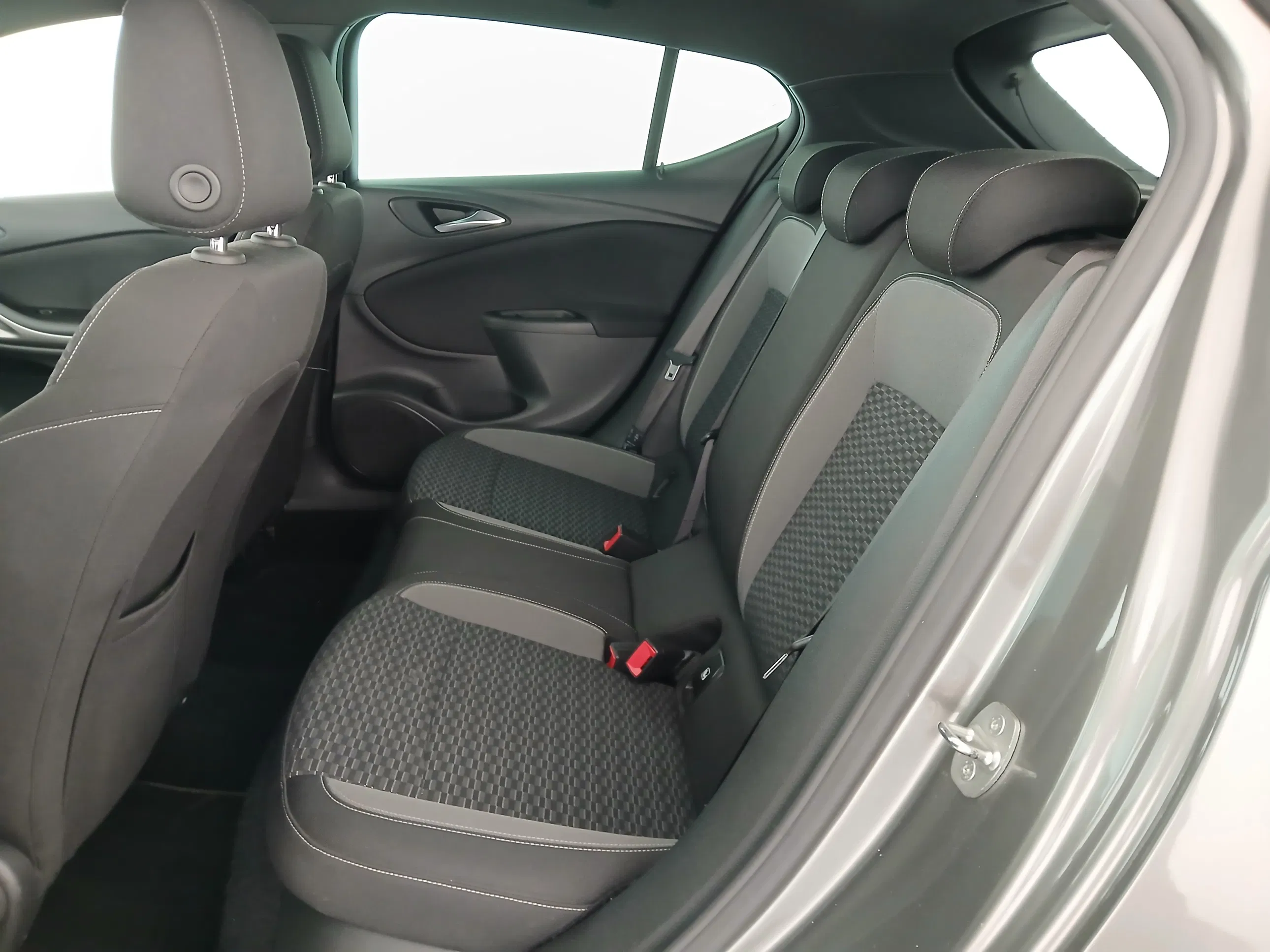 Opel Astra K 1.2 Turbo | Bild 23 von 24