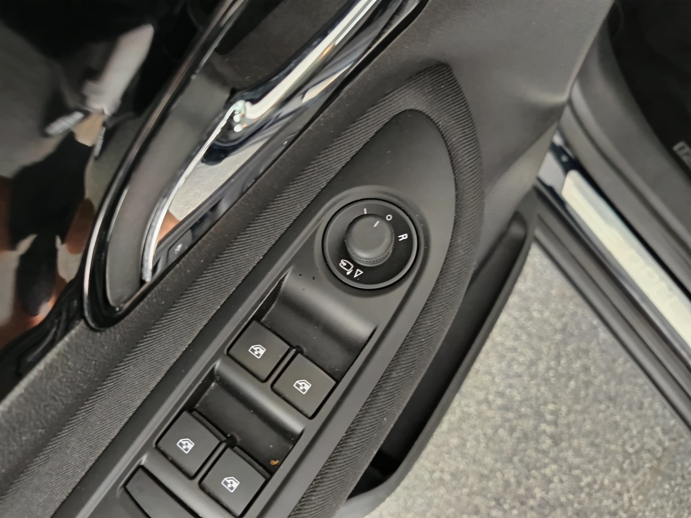 Opel Mokka X 1,4 Turbo Ecotec 120 Jahre Edition St | Bild 11 von 22