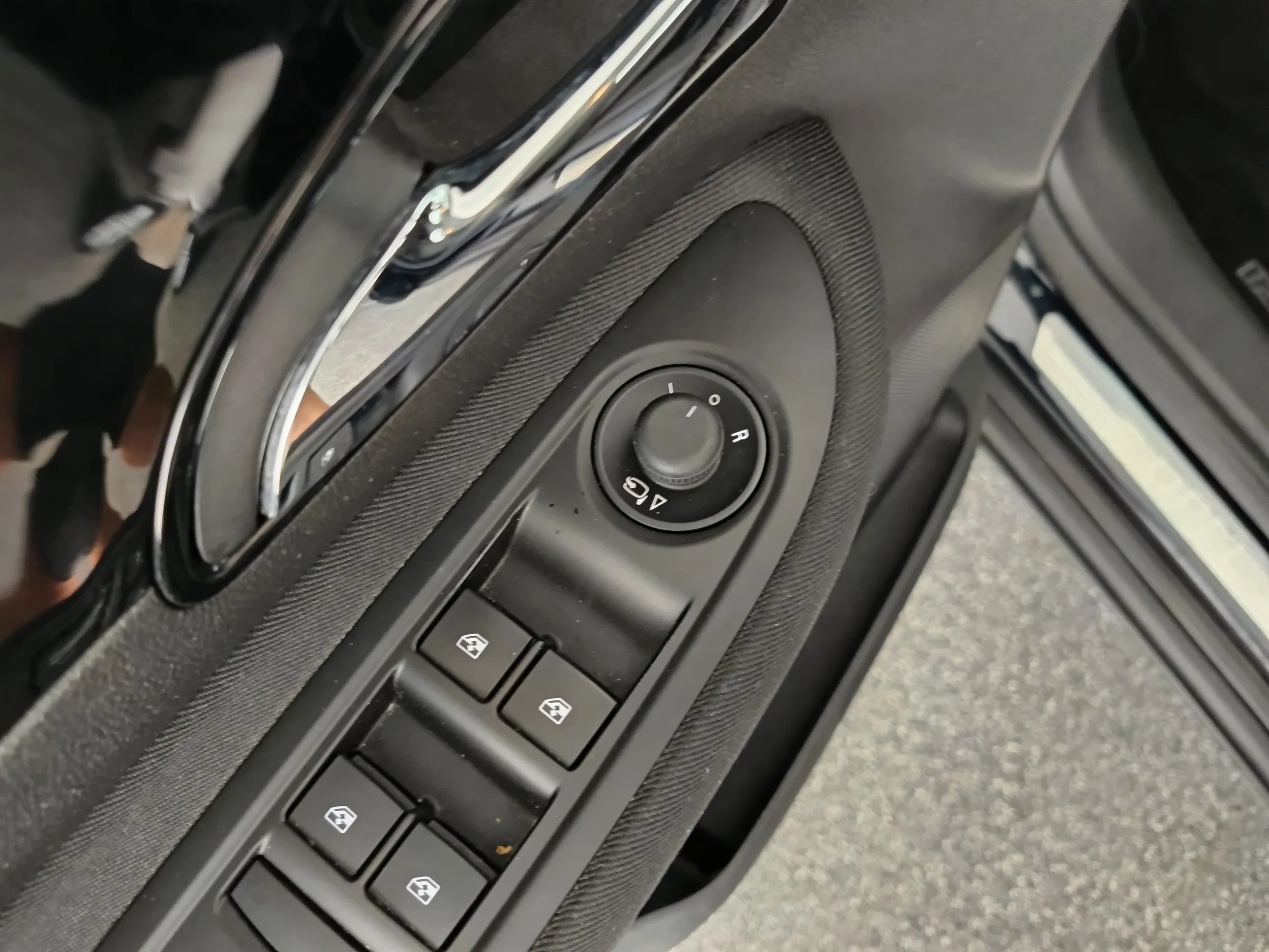 Opel Mokka X 1,4 Turbo Ecotec 120 Jahre Edition St | Bild 11 von 22