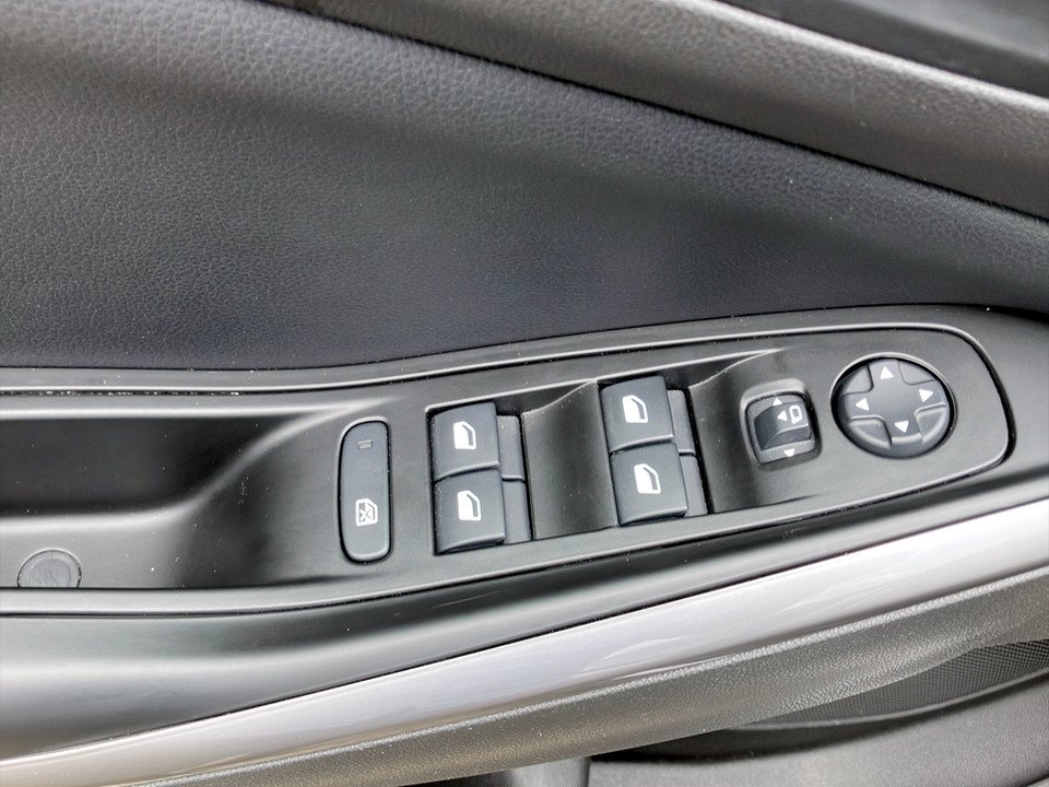 Opel Grandland X 1.5 D Busin. Elegance | Bild 17 von 24