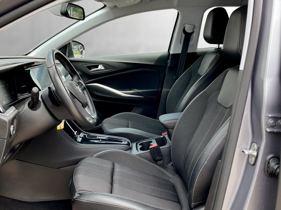 Opel Grandland X 1.5 D Busin. Elegance | Bild 9 von 24