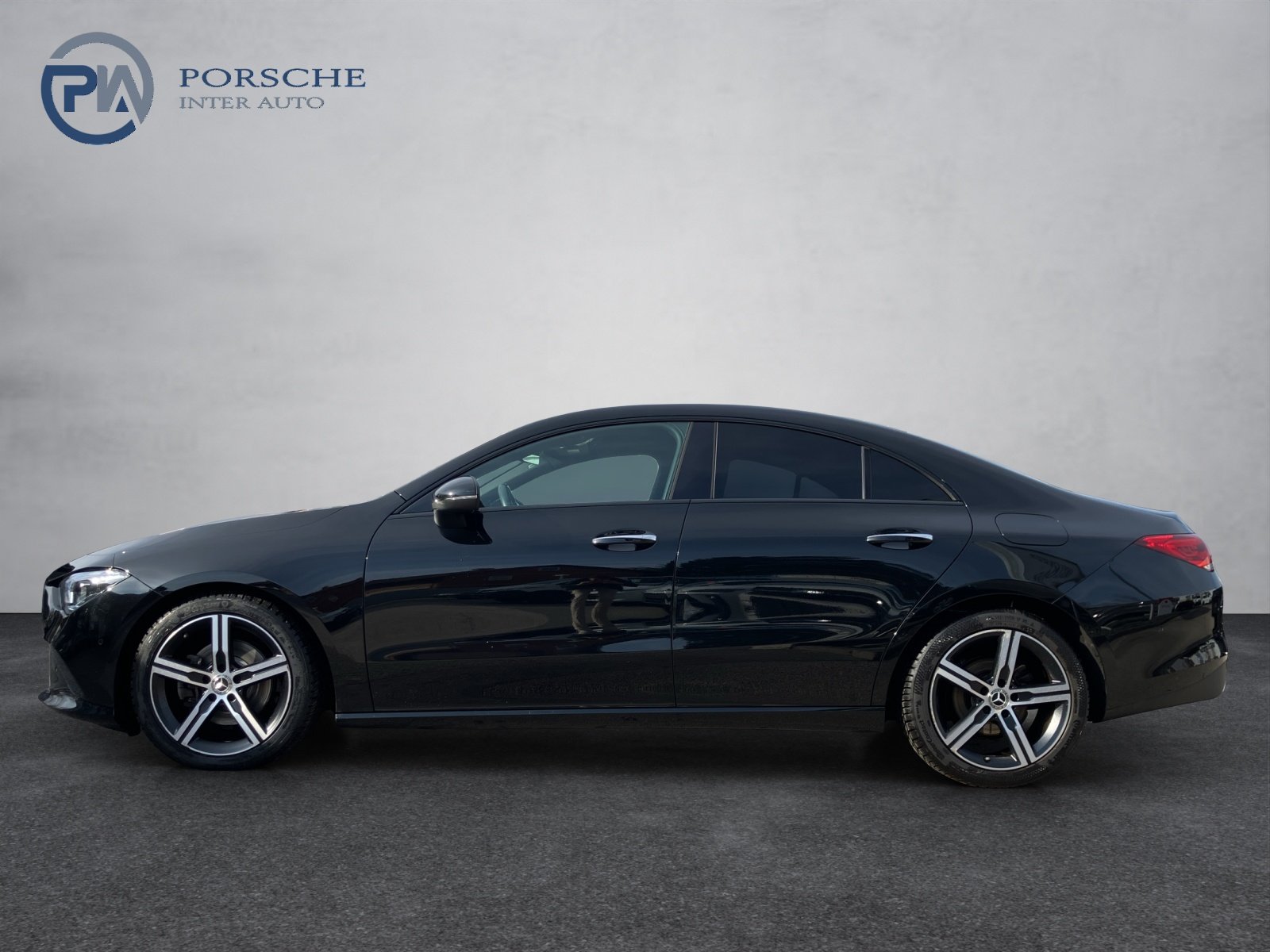 Mercedes-Benz CLA 180d Progressive | Bild 15 von 18