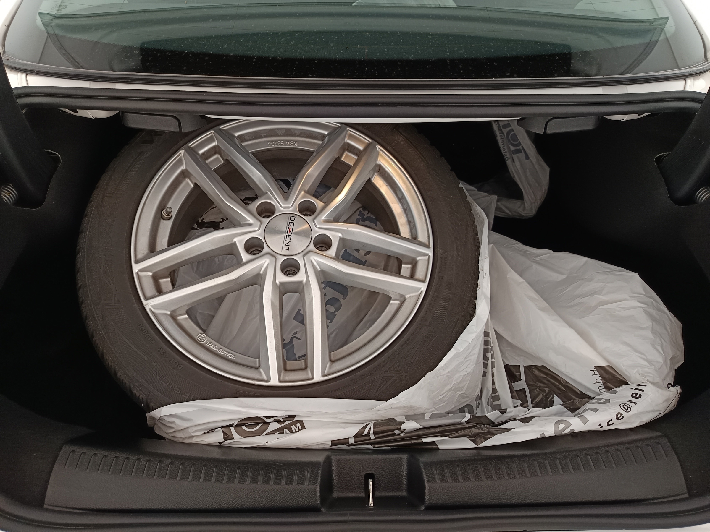 Mercedes-Benz CLA 180 d Aut. | Bild 30 von 30