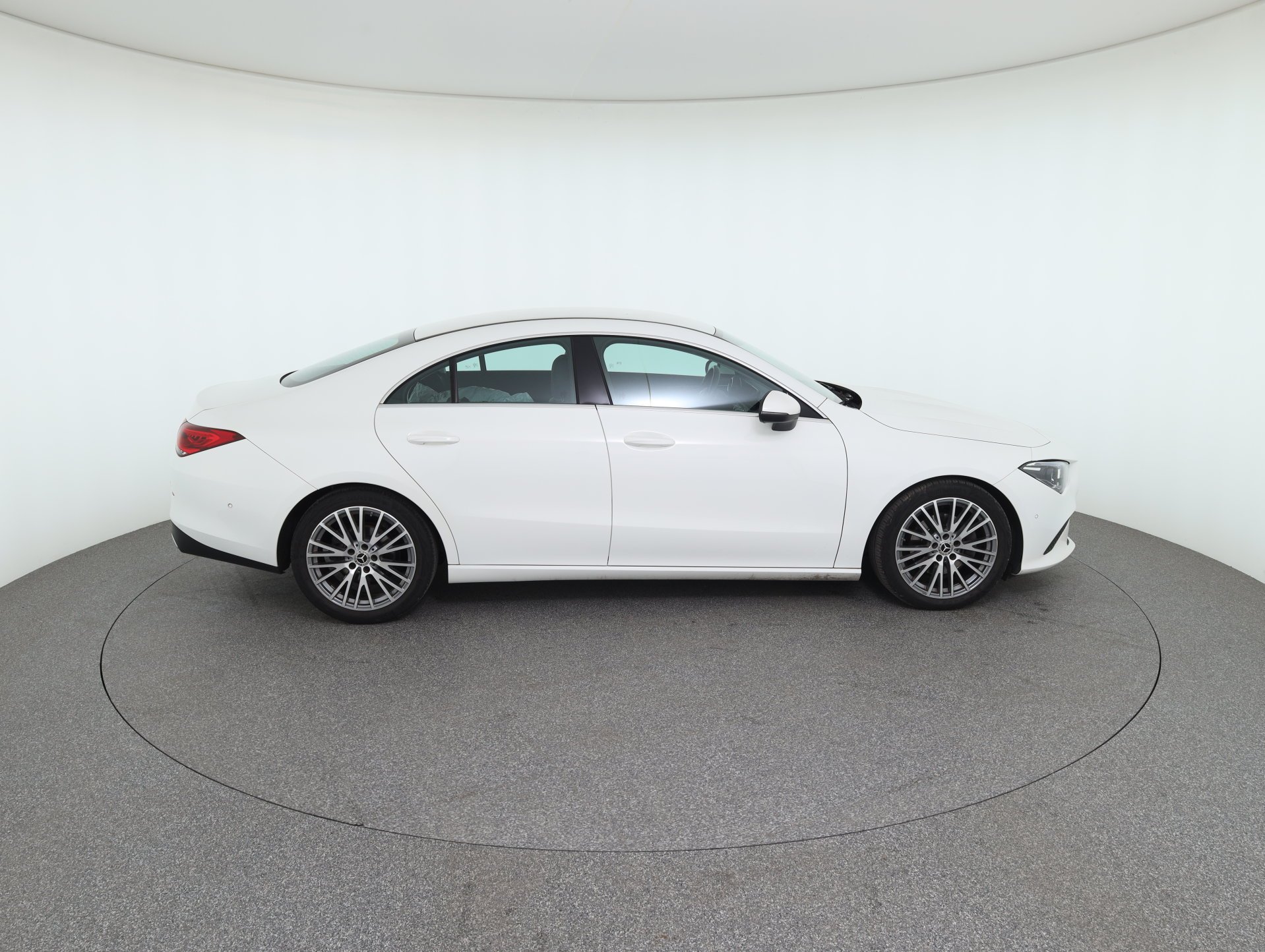 Mercedes-Benz CLA 180 d Aut. | Bild 5 von 30