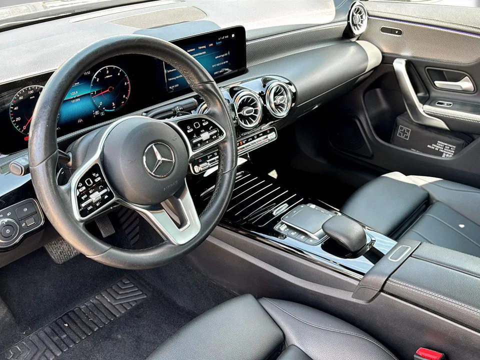 Mercedes-Benz CLA 200d | Bild 12 von 24