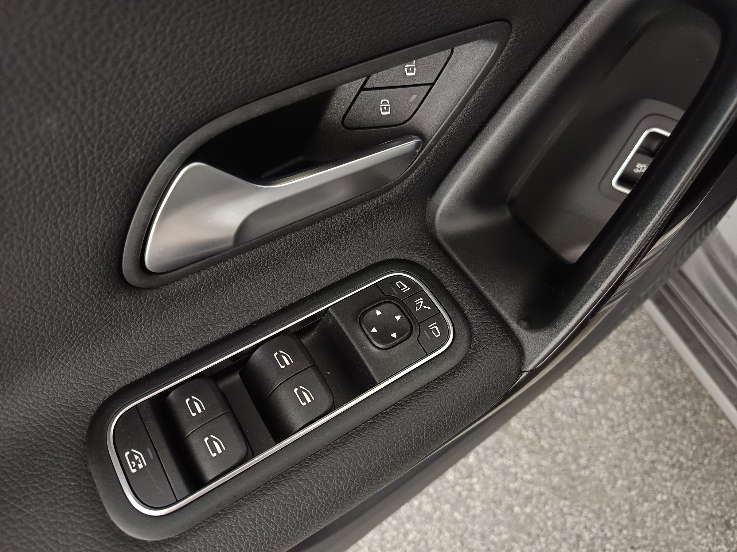 Mercedes-Benz CLA 180 d Shooting Brake | Bild 11 von 30