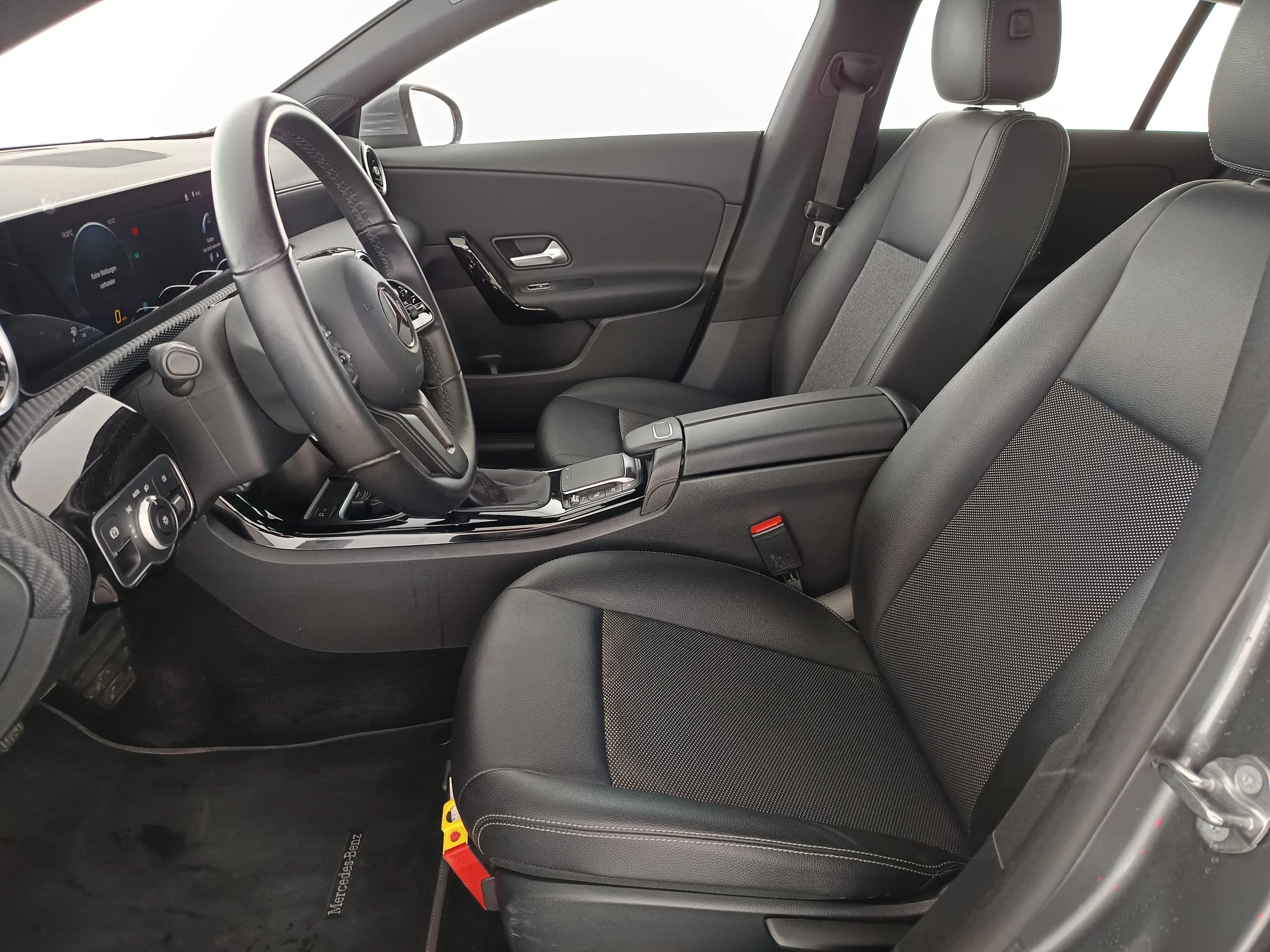 Mercedes-Benz CLA 180 d Shooting Brake | Bild 13 von 30