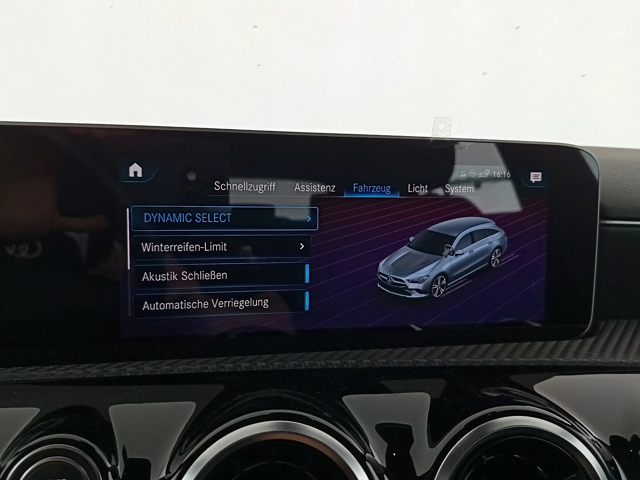 Mercedes-Benz CLA 180 d Shooting Brake | Bild 21 von 30