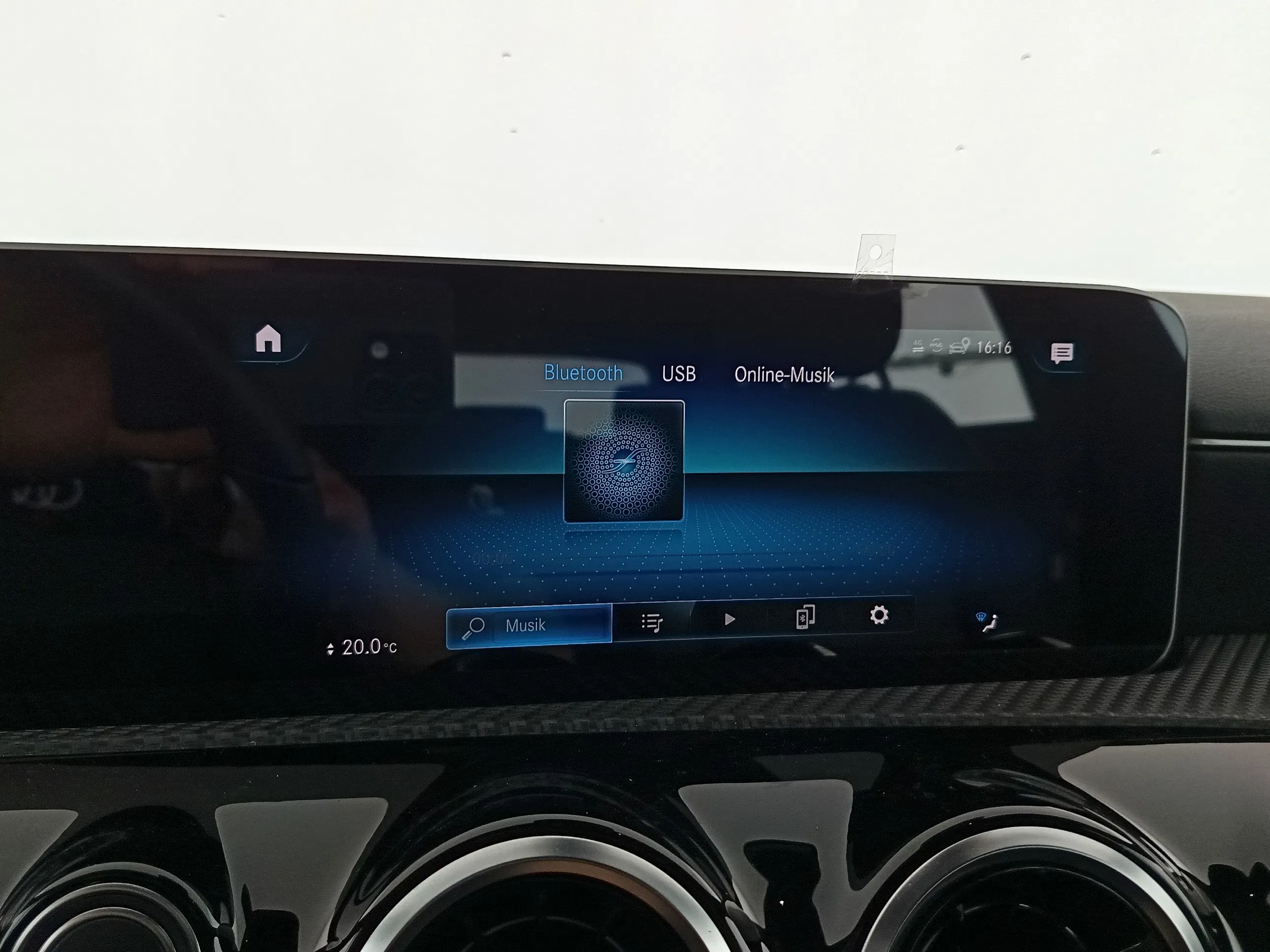 Mercedes-Benz CLA 180 d Shooting Brake | Bild 22 von 30