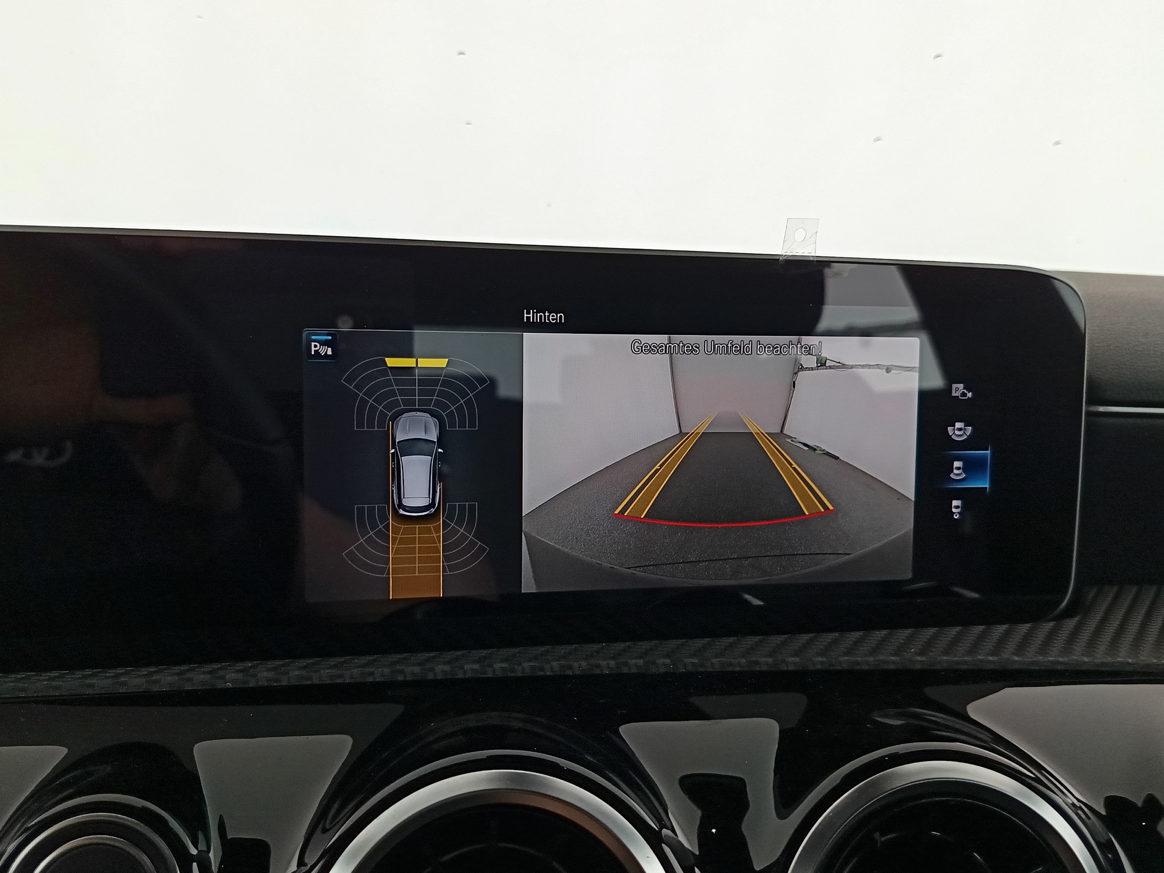 Mercedes-Benz CLA 180 d Shooting Brake | Bild 24 von 30