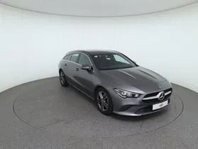 Mercedes-Benz CLA 180 d Shooting Brake | Thumbnail 3 von 30
