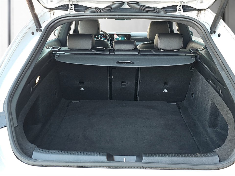 Mercedes-Benz CLA 180d Aut. Shooting Brake | Bild 21 von 22