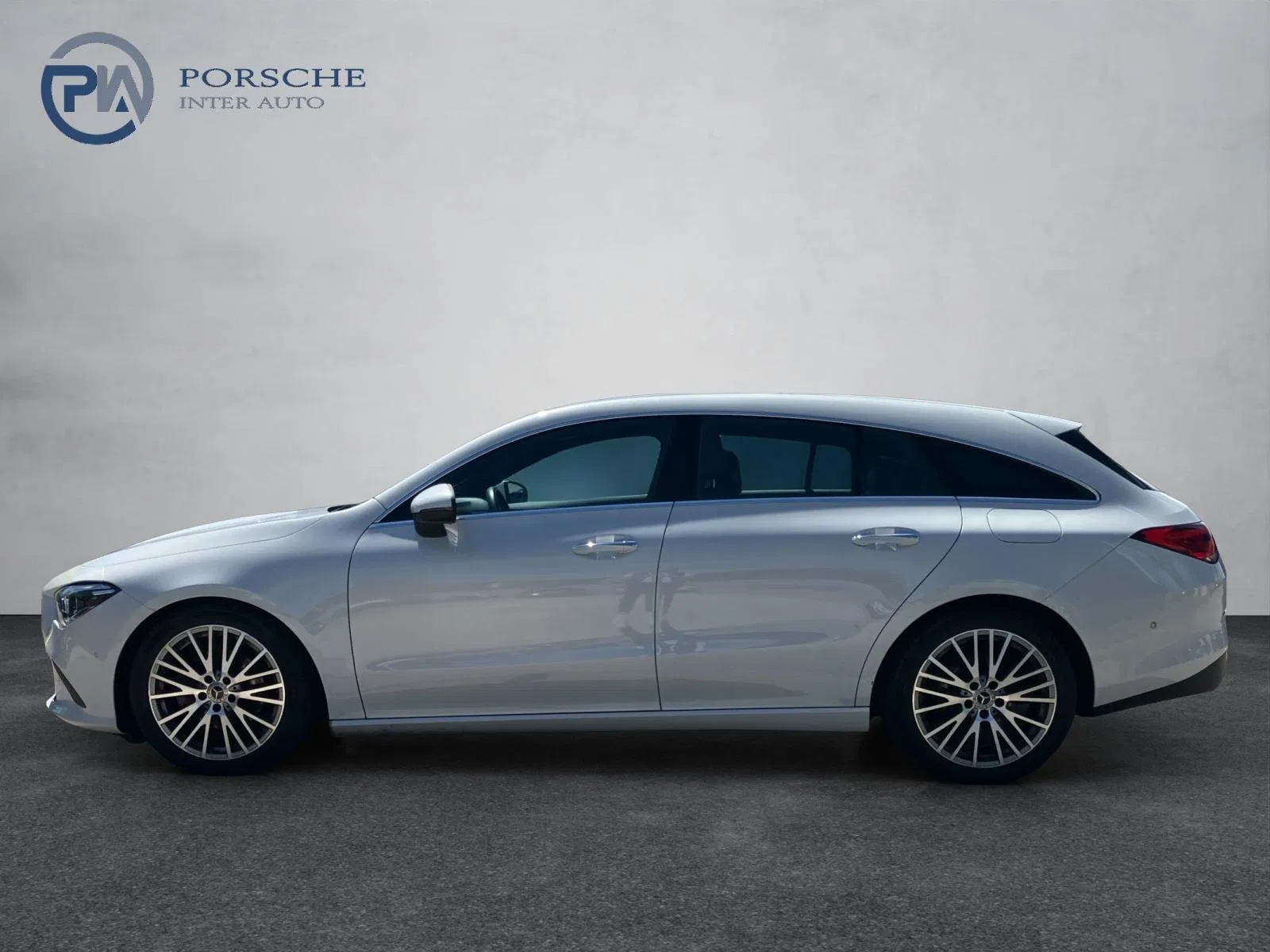 Mercedes-Benz CLA 180 d Shooting Brake SB Progressive | Bild 4 von 15