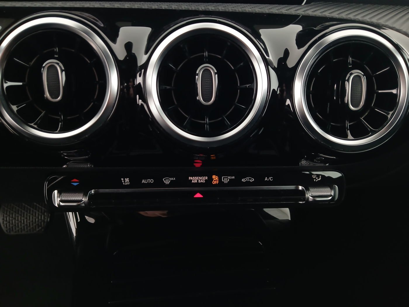 Mercedes-Benz CLA 180 d Shooting Brake | Bild 14 von 20