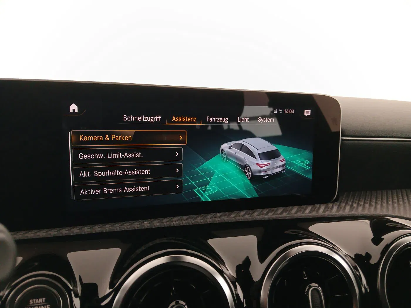 Mercedes-Benz CLA 180 d Shooting Brake | Bild 16 von 20