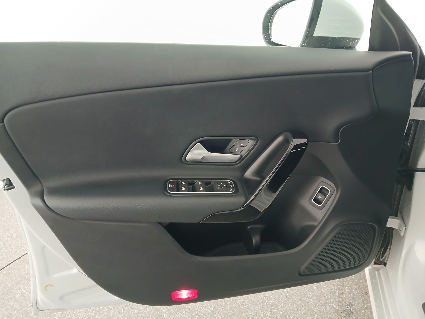 Mercedes-Benz CLA 180 d Shooting Brake | Bild 6 von 20