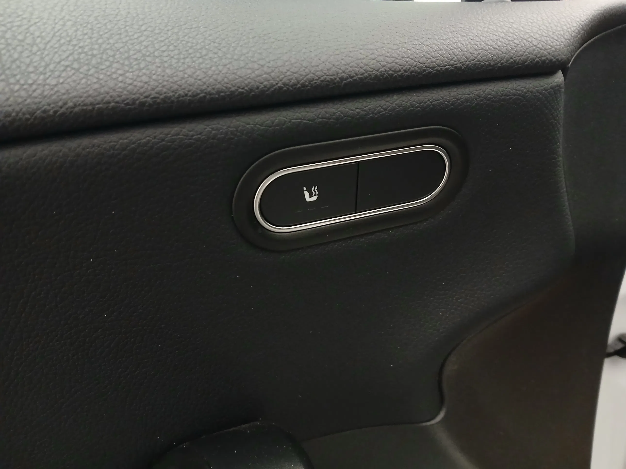 Mercedes-Benz CLA 180 d Shooting Brake | Bild 12 von 30