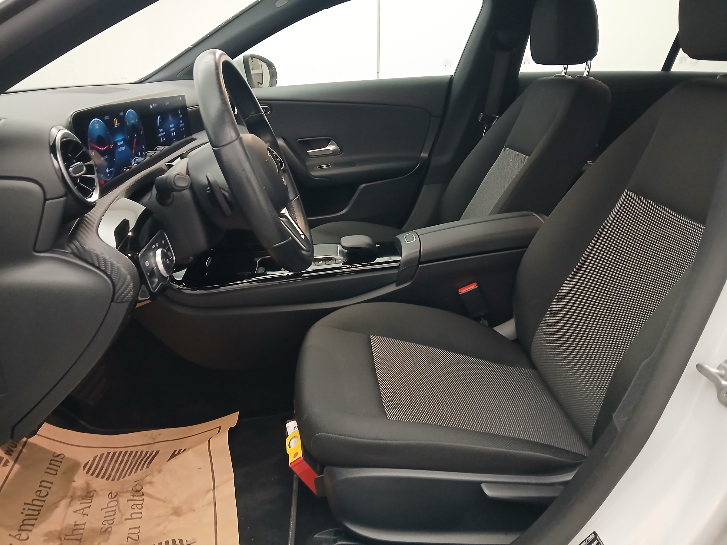 Mercedes-Benz CLA 180 d Shooting Brake | Bild 14 von 30