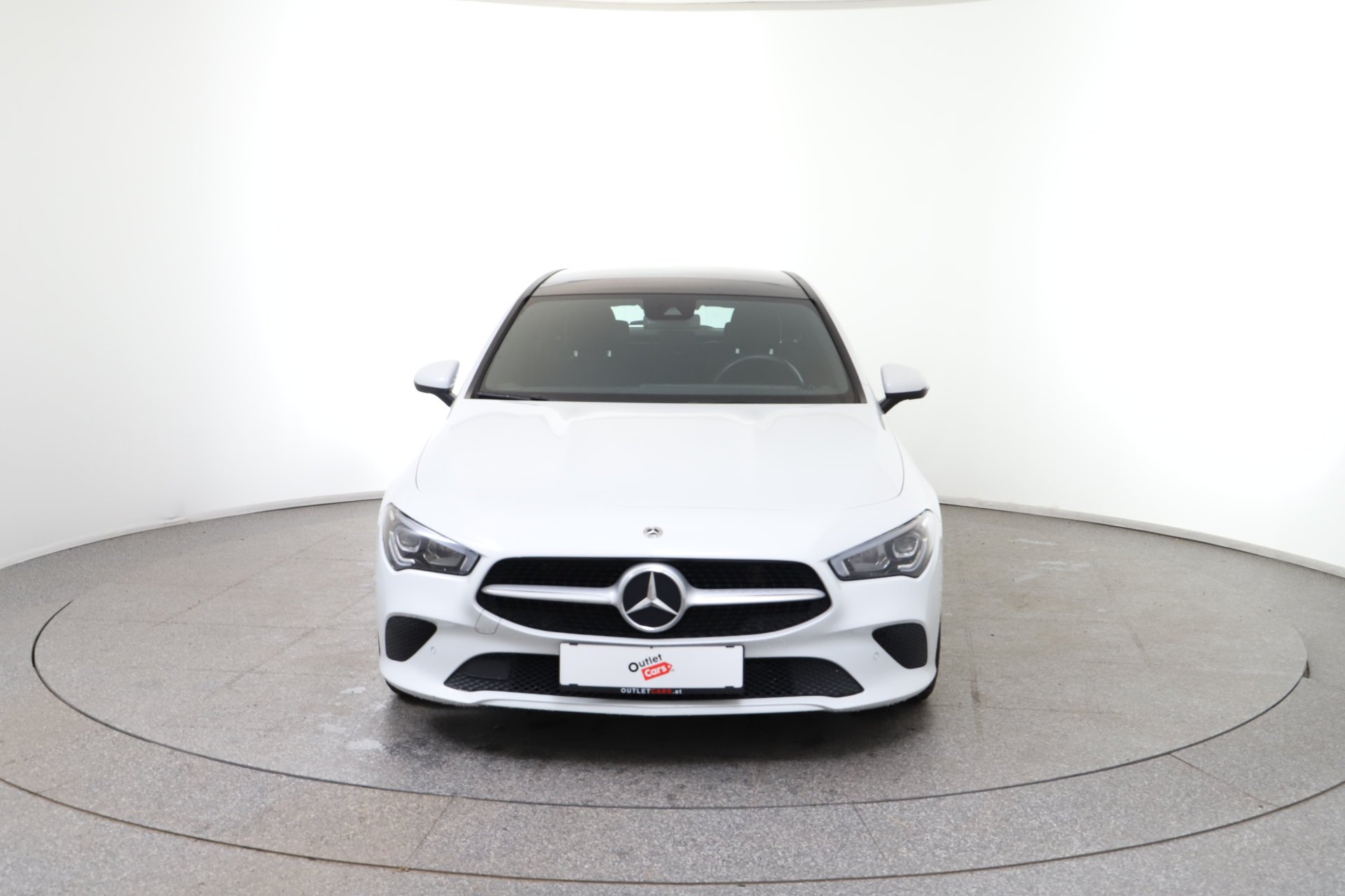 Mercedes-Benz CLA 180 d Shooting Brake | Bild 2 von 30