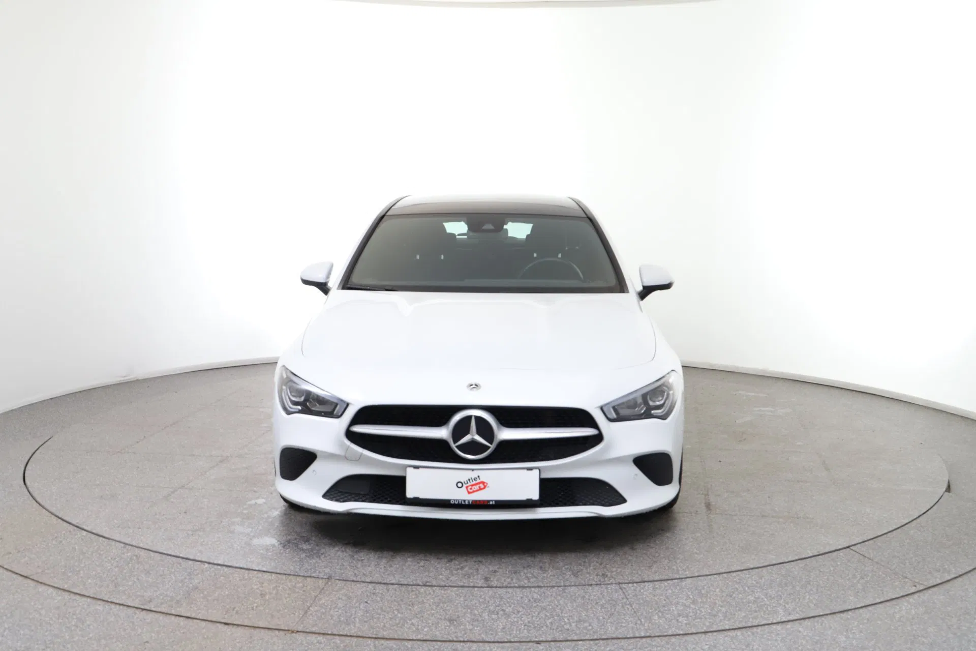 Mercedes-Benz CLA 180 d Shooting Brake | Bild 2 von 30