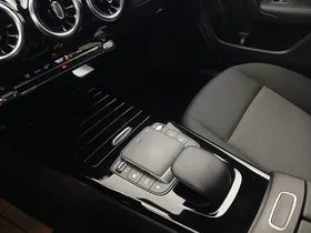 Mercedes-Benz CLA 180 d Shooting Brake | Thumbnail 25 von 30