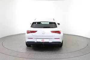 Mercedes-Benz CLA 180 d Shooting Brake | Thumbnail 6 von 30