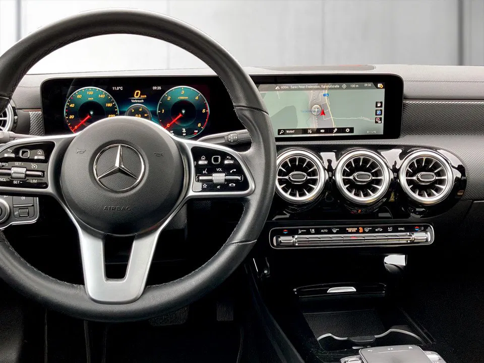 Mercedes-Benz CLA 180d SB Progr. Aut. | Bild 13 von 26