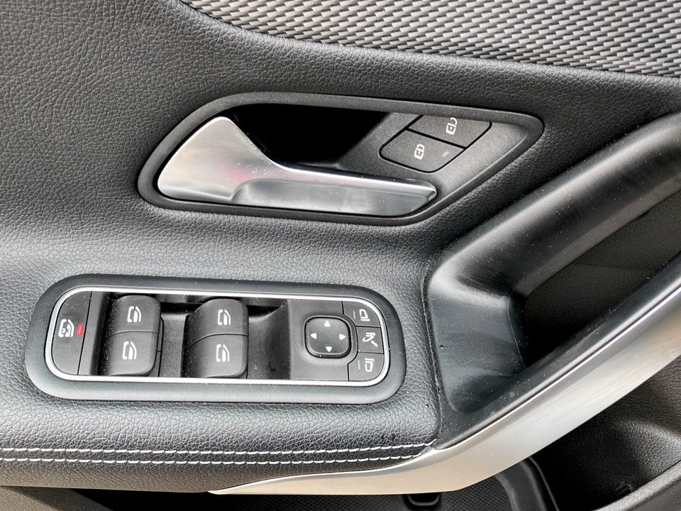 Mercedes-Benz CLA 180d SB Progr. Aut. | Bild 9 von 26