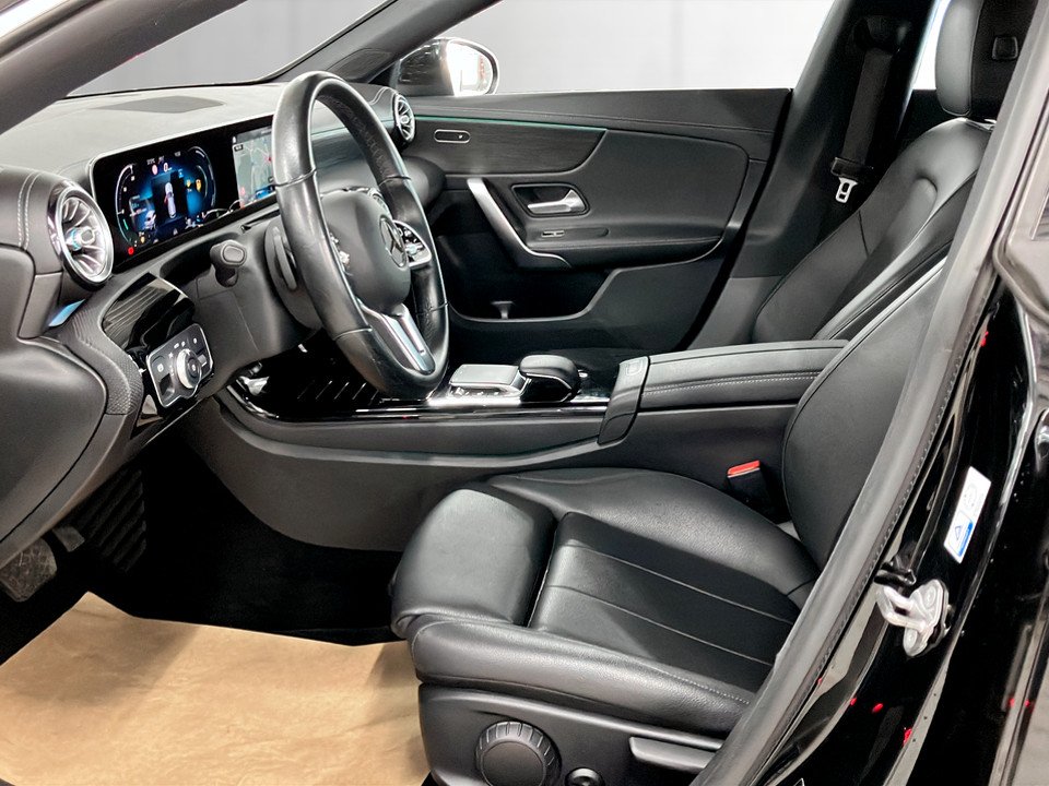 Mercedes-Benz CLA 200 d Shooting Brake Progressive | Bild 12 von 29