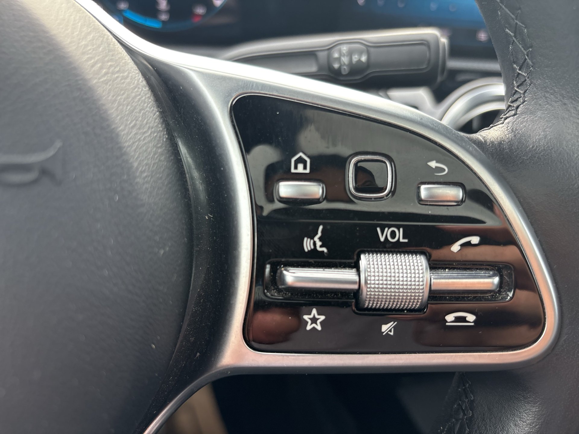 Mercedes-Benz CLA 200 d Shooting Brake Aut. | Bild 18 von 27