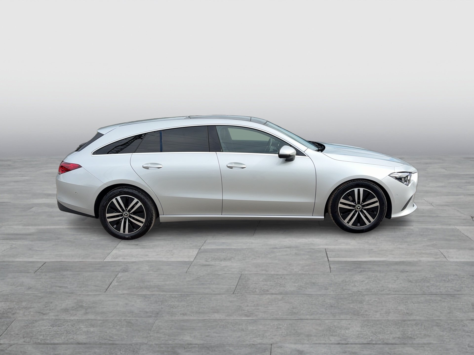 Mercedes-Benz CLA 200 d Shooting Brake Aut. | Bild 6 von 27