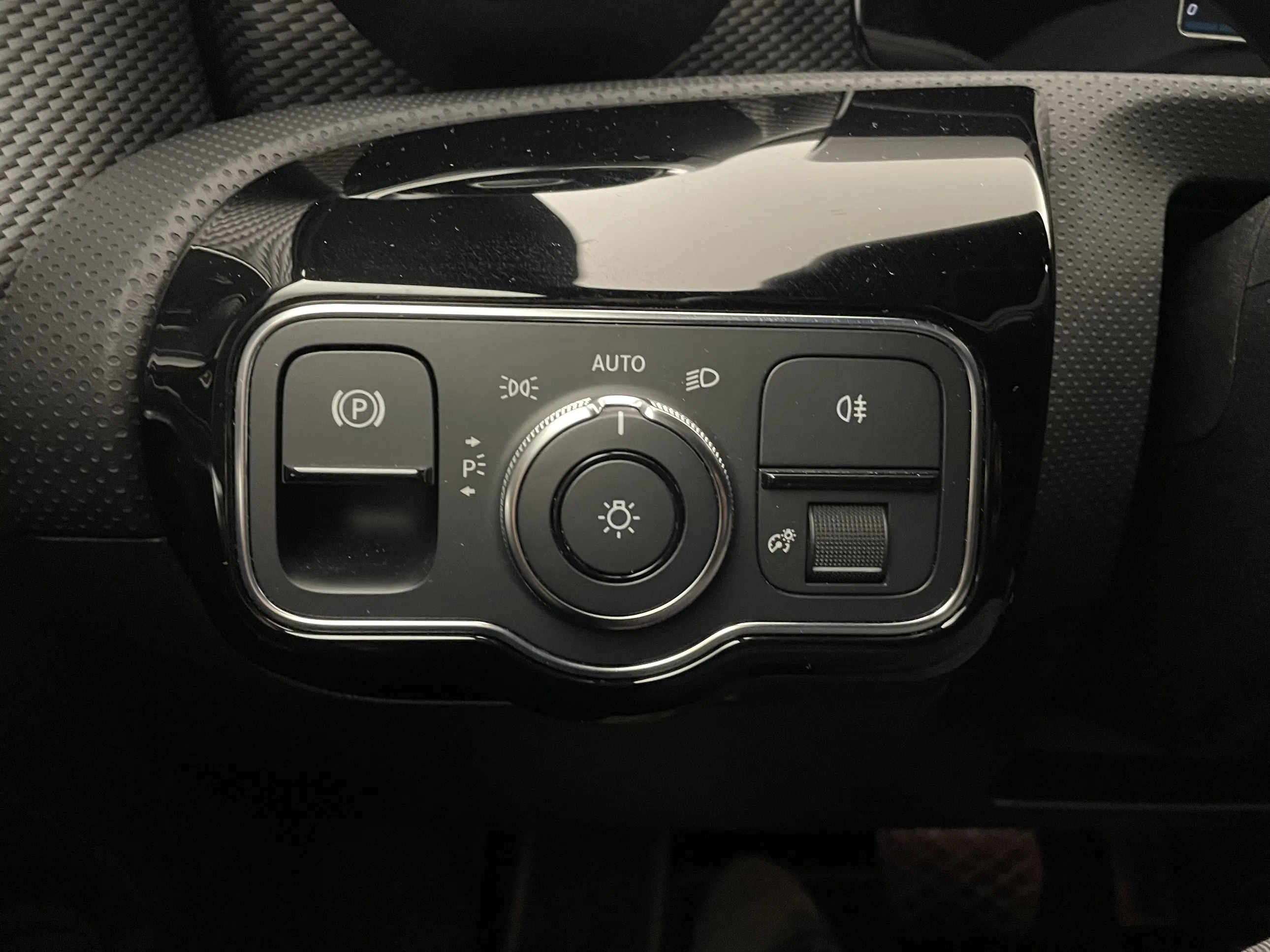 Mercedes-Benz CLA 200 d Shooting Brake 4MATIC Aut. | Bild 23 von 31