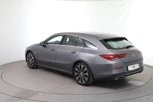 Mercedes-Benz CLA 200 d Shooting Brake 4MATIC Aut. | Thumbnail 4 von 31