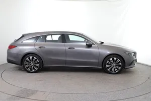 Mercedes-Benz CLA 200 d Shooting Brake 4MATIC Aut. | Thumbnail 7 von 31