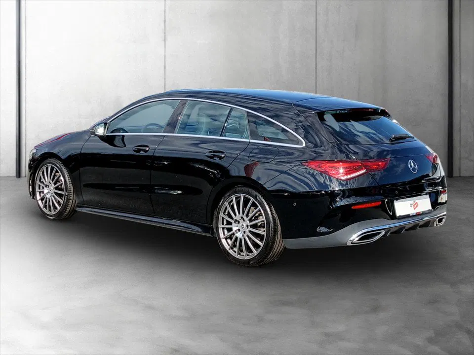 Mercedes-Benz CLA 220 d Shooting Brake AMG Line | Bild 3 von 21