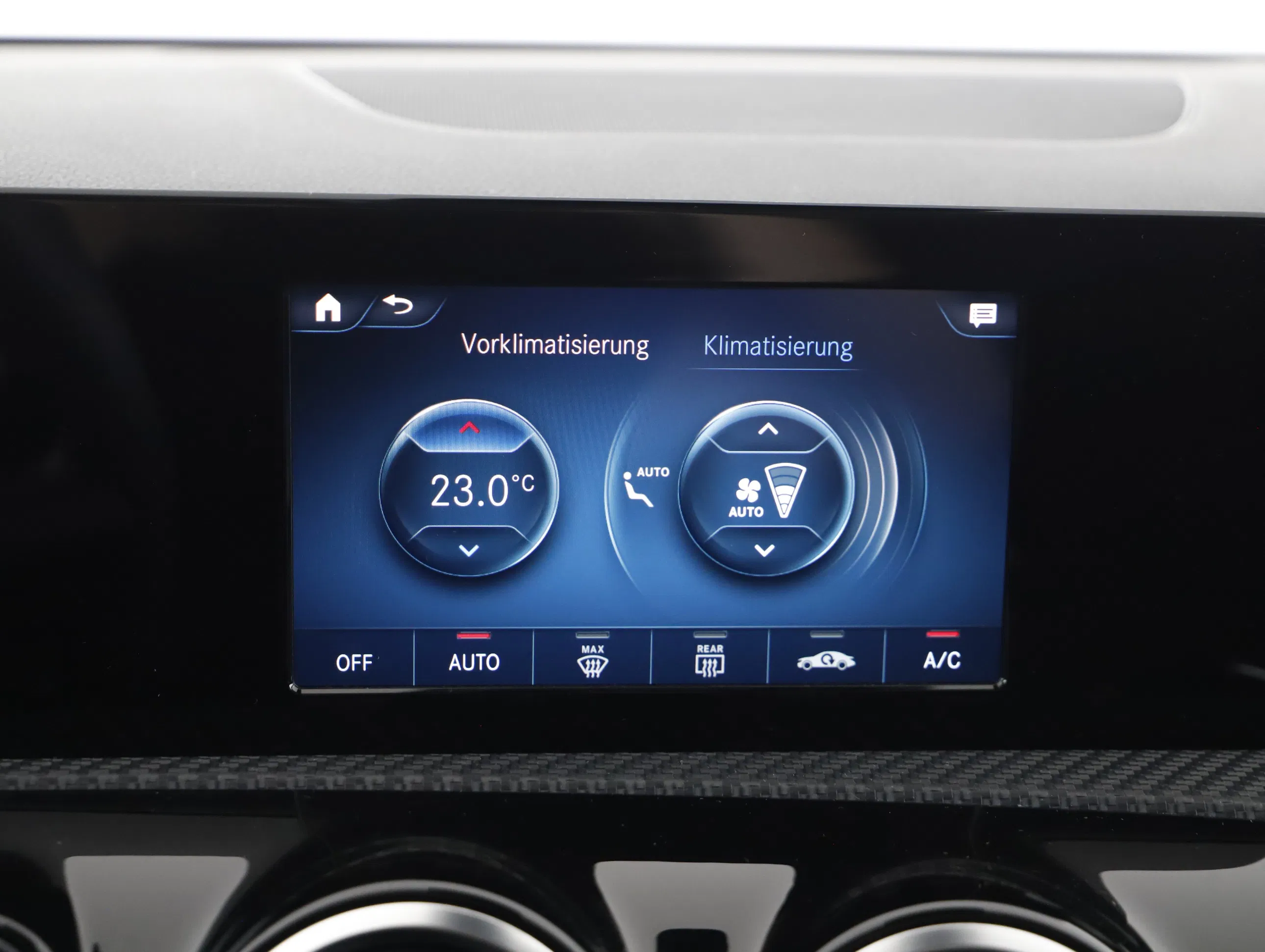 Mercedes-Benz CLA 250 e Shooting Brake Style | Bild 18 von 24
