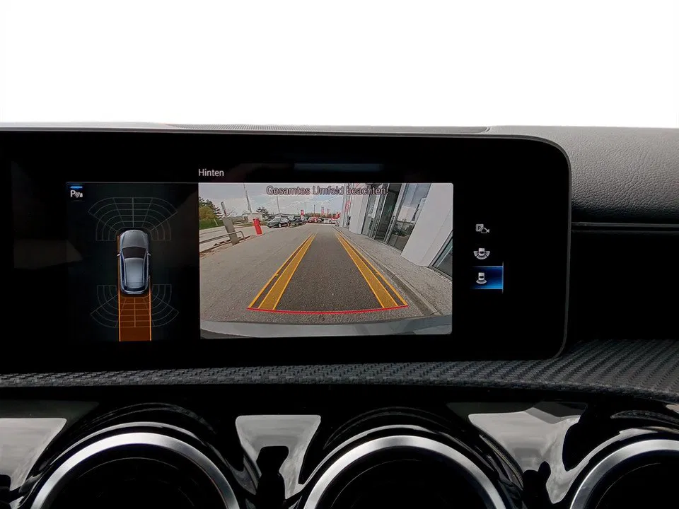 Mercedes-Benz A 180d Style Aut. | Bild 15 von 18