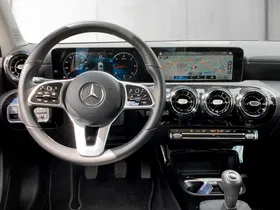 Mercedes-Benz A 180 d | Thumbnail 11 von 21