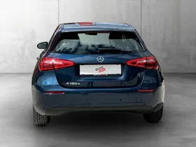 Mercedes-Benz A 180 d | Thumbnail 6 von 21