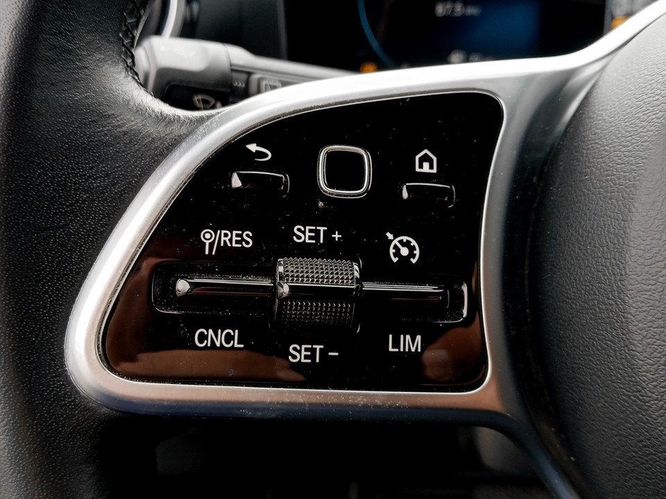 Mercedes-Benz A 180 d Style | Bild 12 von 19