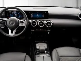 Mercedes-Benz A 180 d Style | Thumbnail 10 von 19