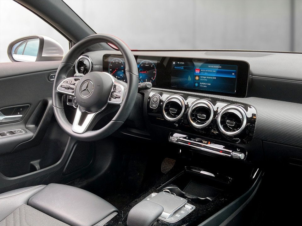 Mercedes-Benz A 200d Style Aut. | Bild 12 von 20