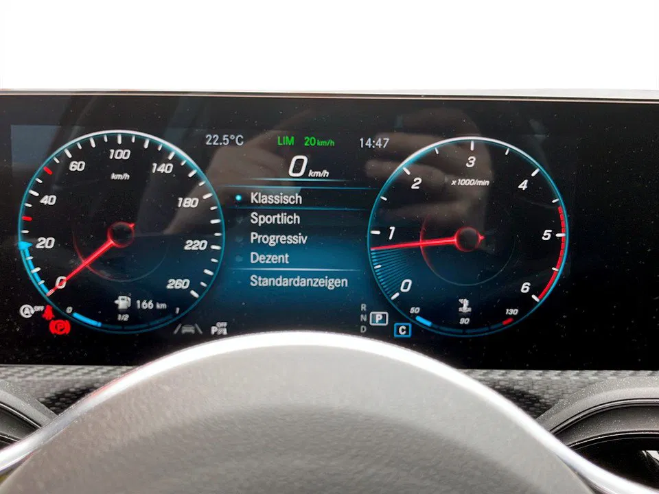 Mercedes-Benz A 200d Style Aut. | Bild 18 von 20