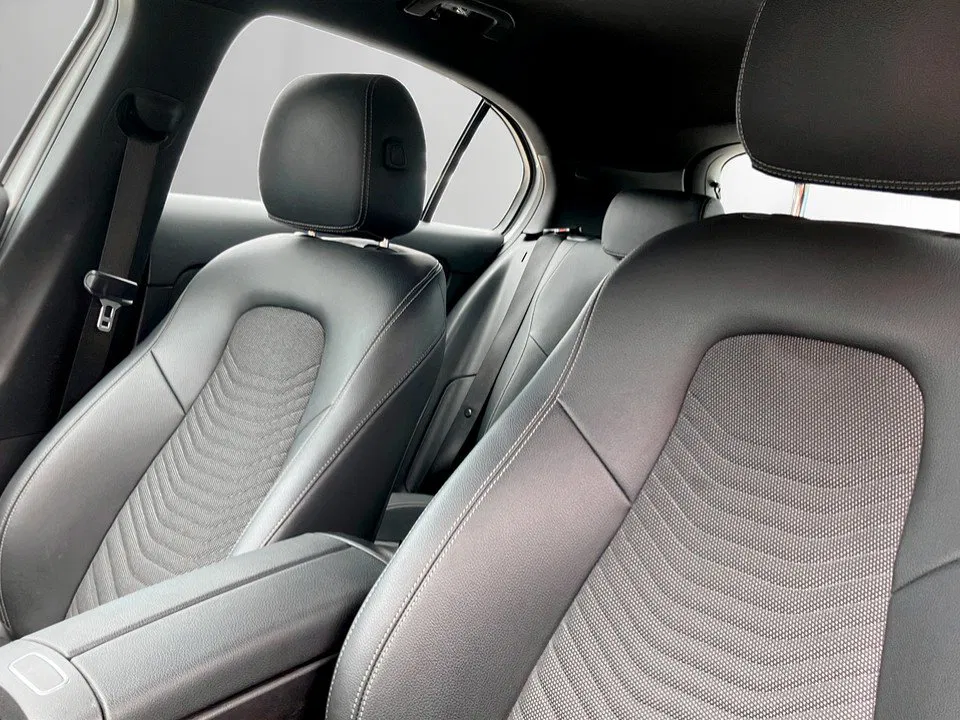 Mercedes-Benz A 200d Style Aut. | Bild 8 von 20