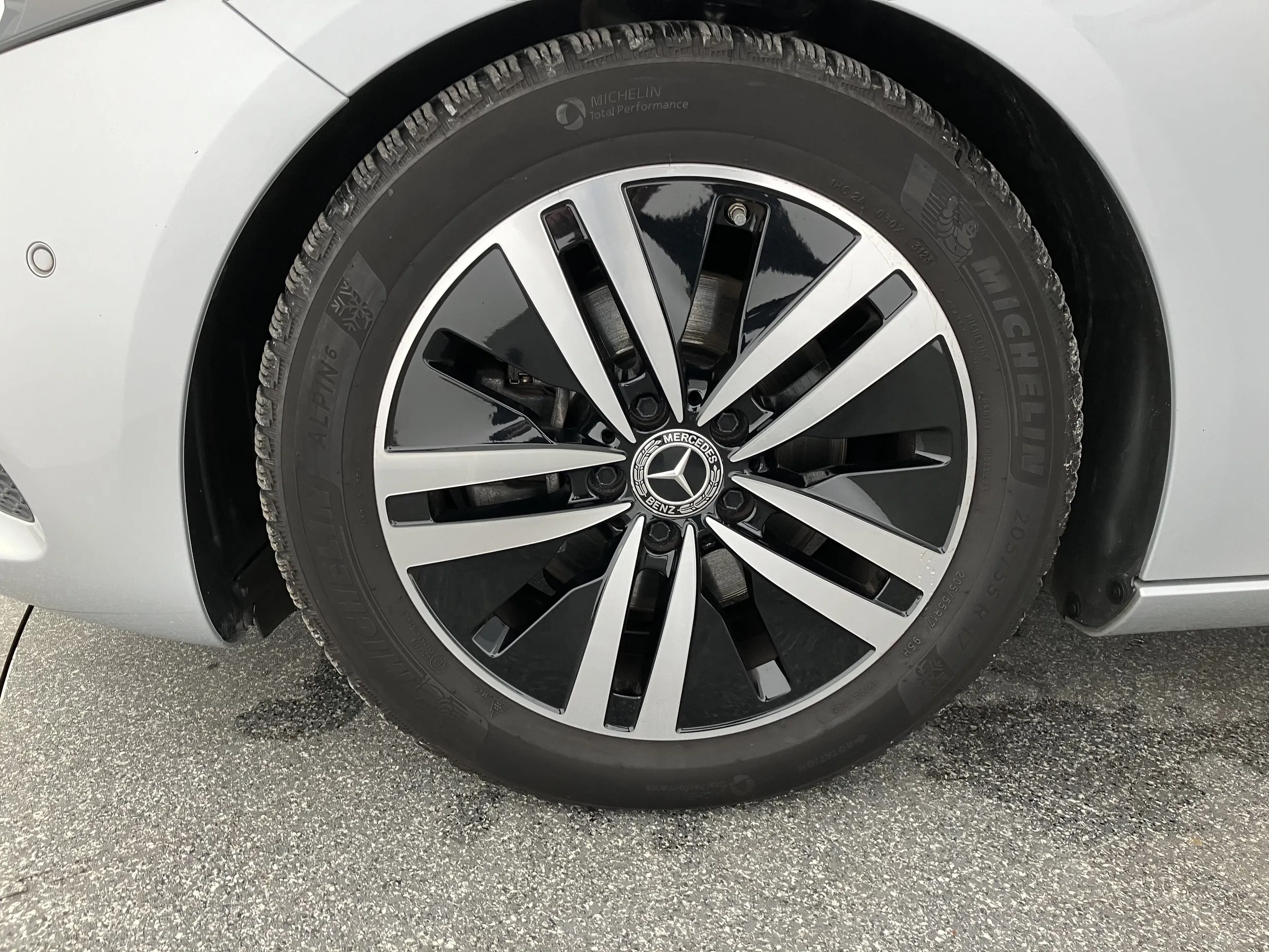 Mercedes-Benz A 200 d Progressive Aut. | Bild 18 von 25